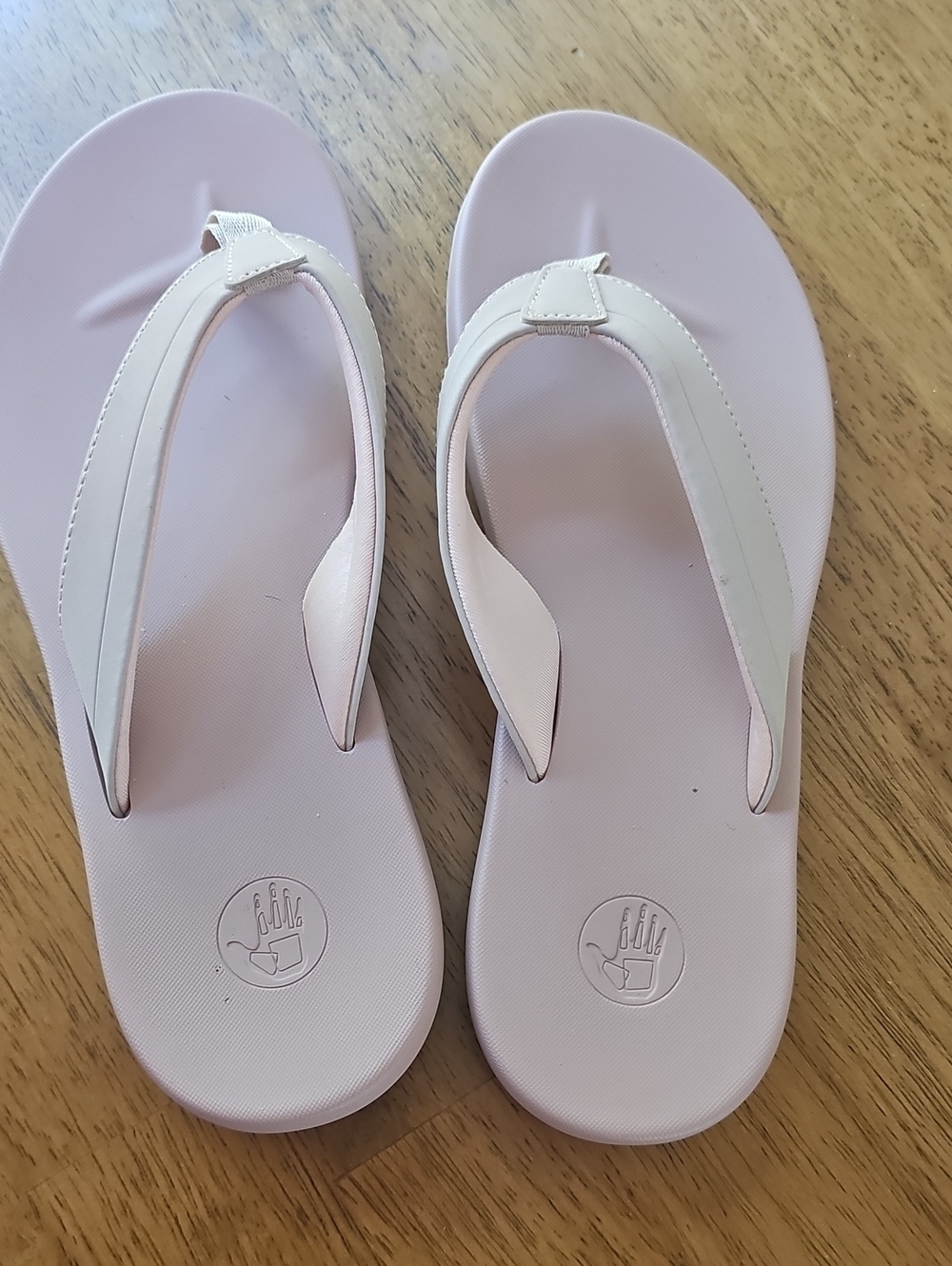 NEW WOMEN'S BODY GLOVE FLIP FLOPS SZ 8 BLUSH PINK